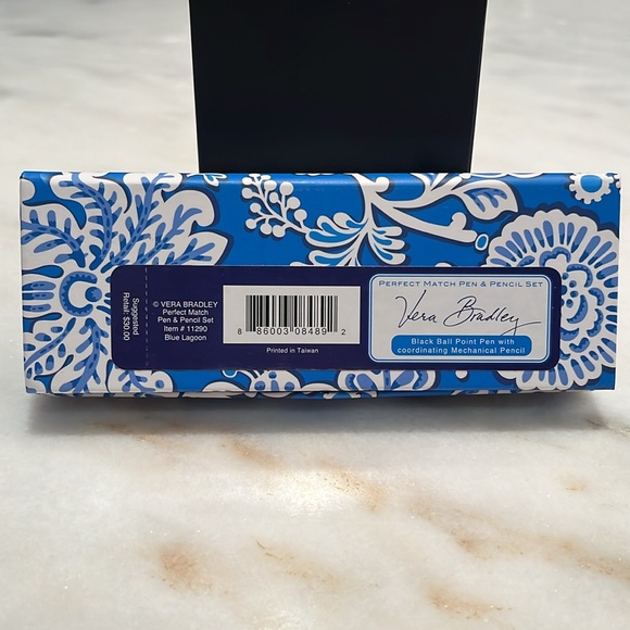 NIB Vera Bradley Blue Lagoon Pen & Pencil Set - Picture 2 of 5